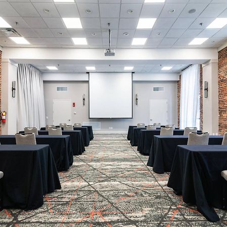 Отель Columbus Marriott Экстерьер фото