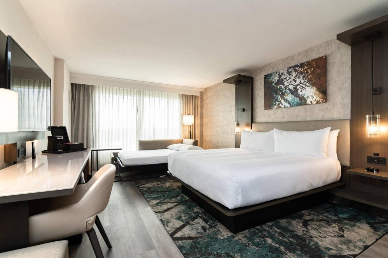 Отель Columbus Marriott Экстерьер фото