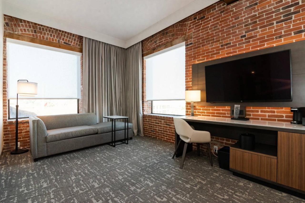 Отель Columbus Marriott Экстерьер фото
