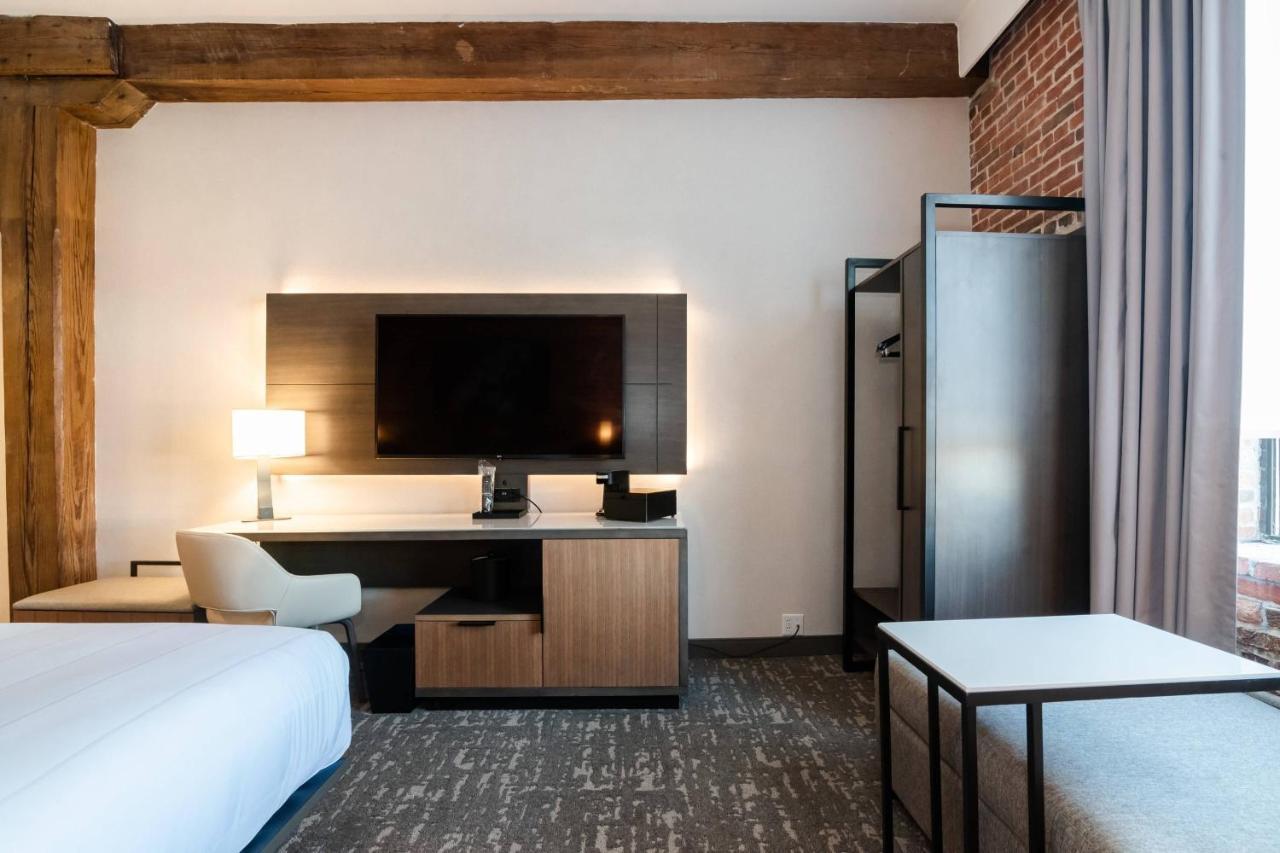 Отель Columbus Marriott Экстерьер фото